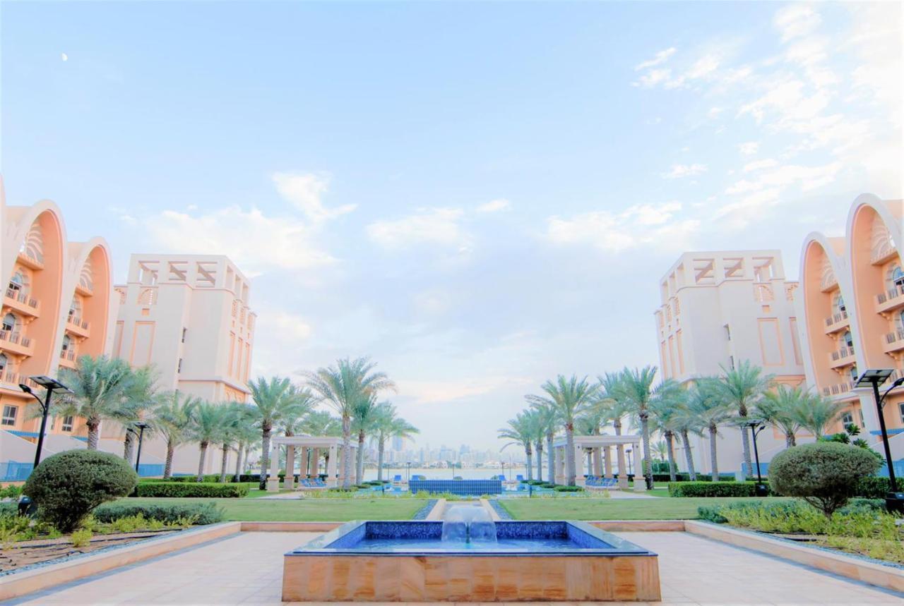 Simply Comfort In Sarai Palm Jumeirah Дубай Экстерьер фото