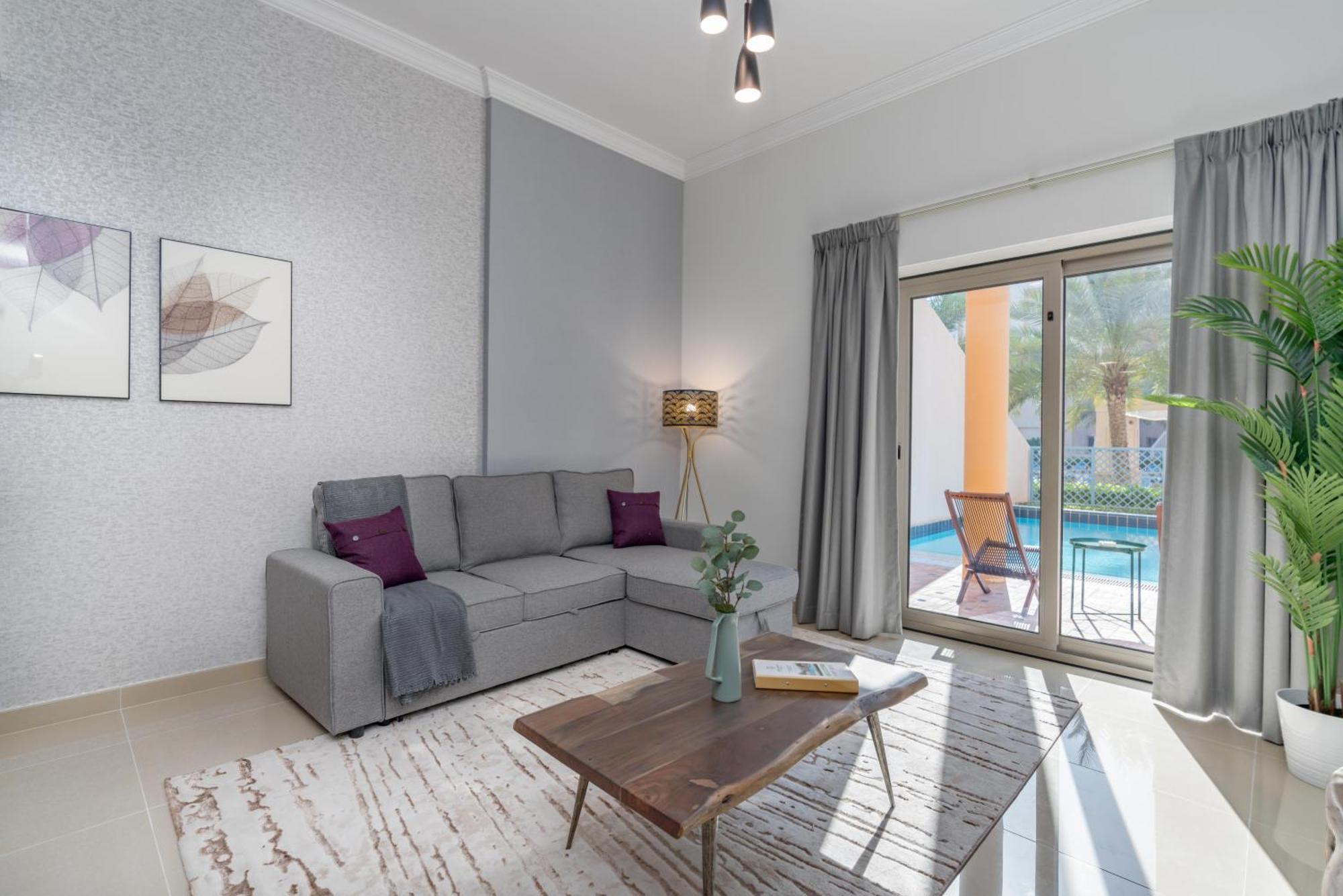 Simply Comfort In Sarai Palm Jumeirah Дубай Экстерьер фото
