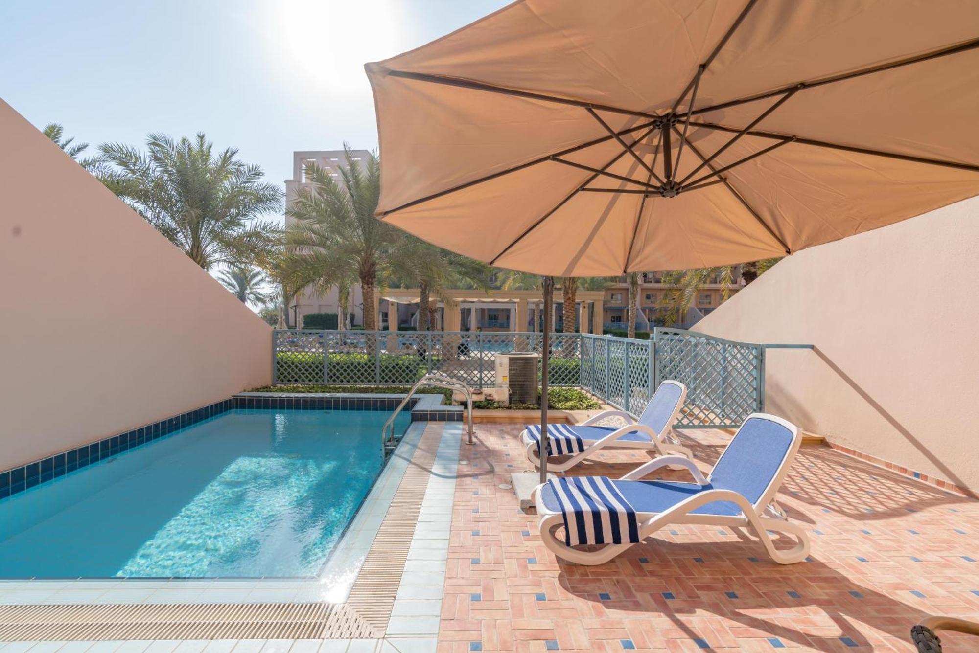 Simply Comfort In Sarai Palm Jumeirah Дубай Экстерьер фото