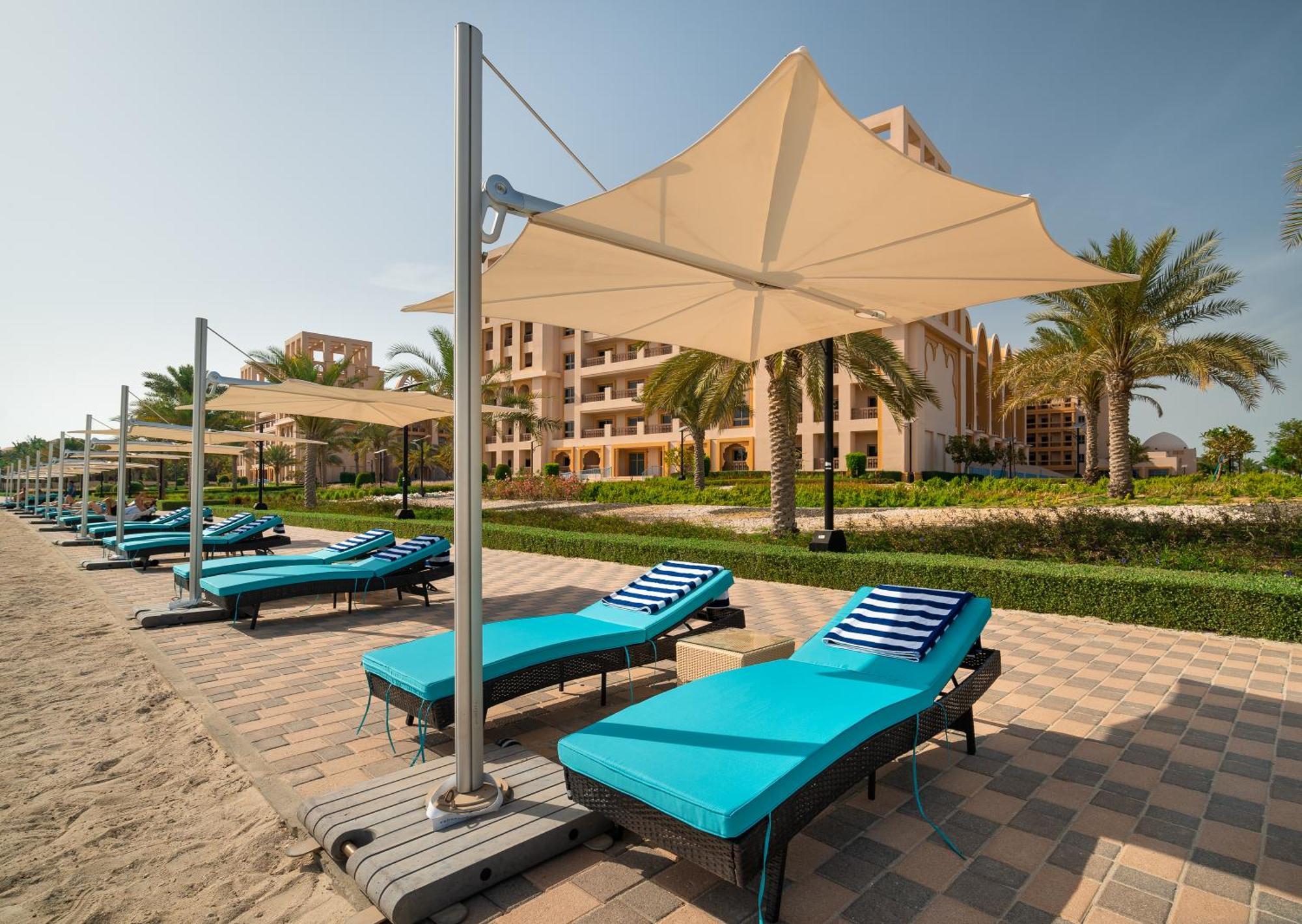 Simply Comfort In Sarai Palm Jumeirah Дубай Экстерьер фото